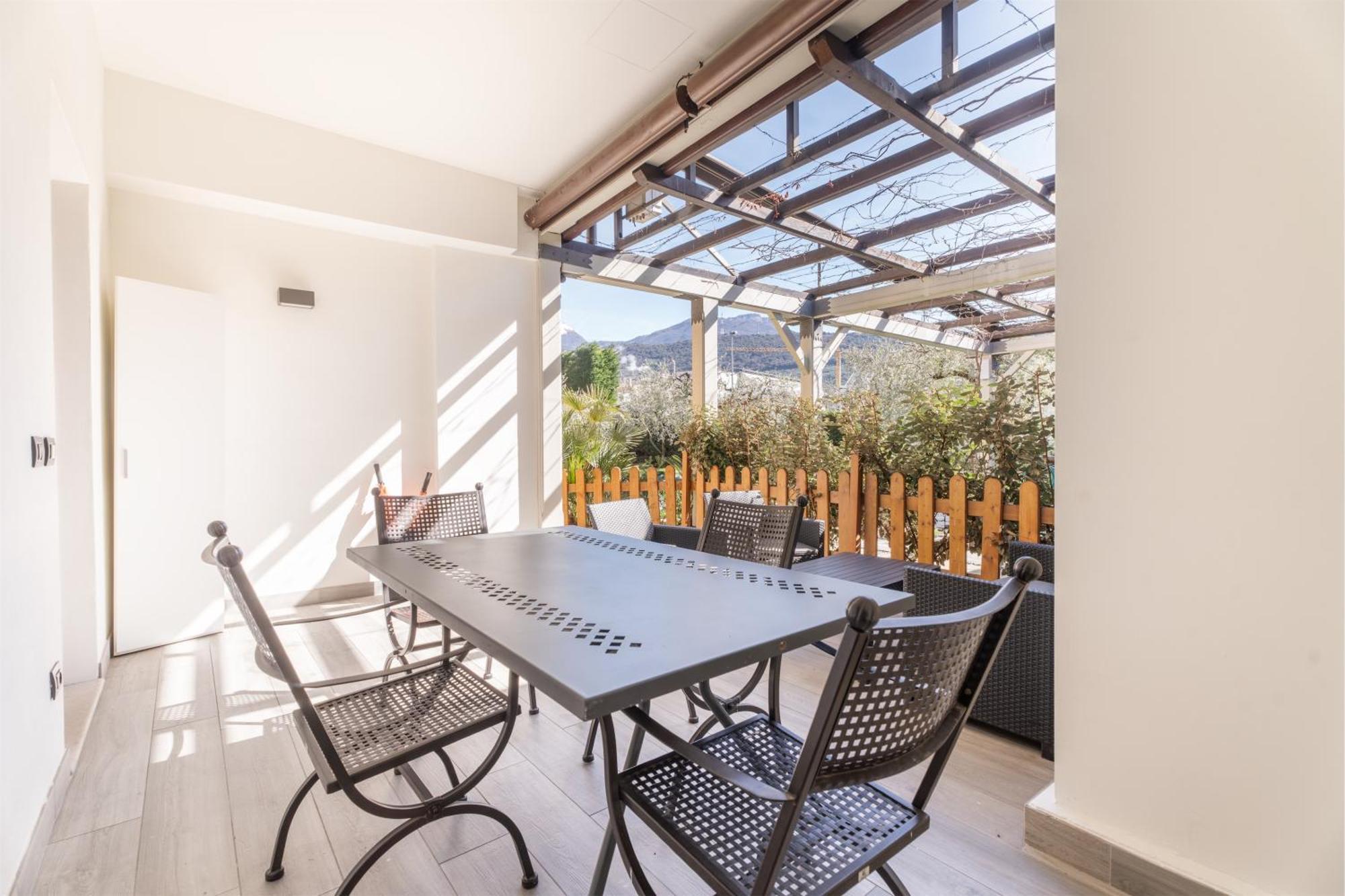 Residence Villa Degli Aranci Riva del Garda Luaran gambar