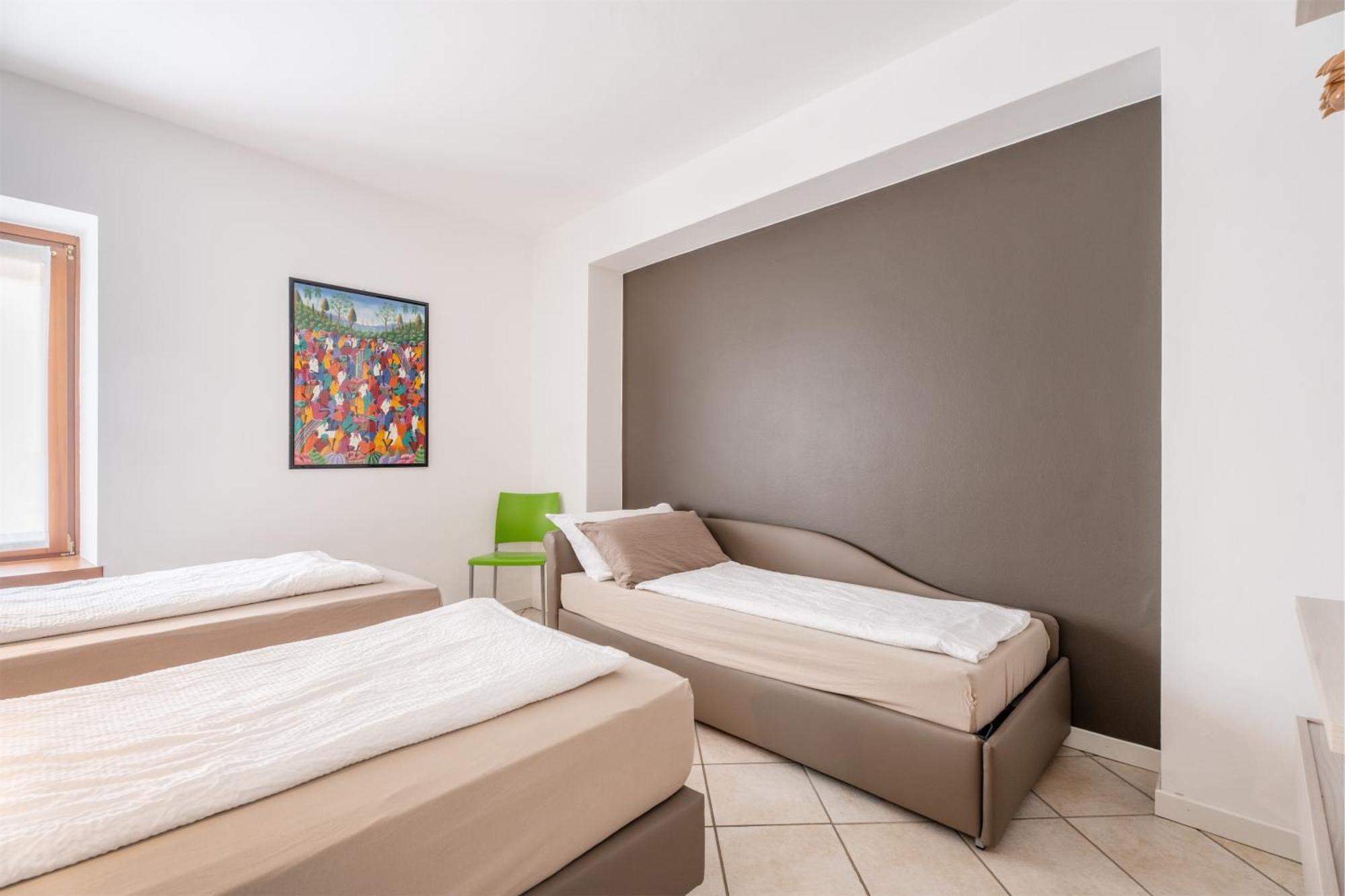 Residence Villa Degli Aranci Riva del Garda Luaran gambar